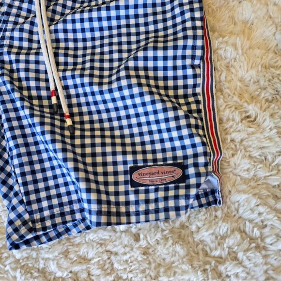 Vineyard Vines‎ Mens  Swim Trunk Size XS Plaid - Picture 7 of 7
